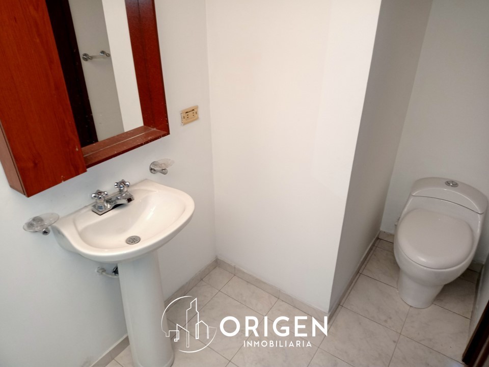 Casa en venta en Fontibon, Bogotá · foto 17 de 24