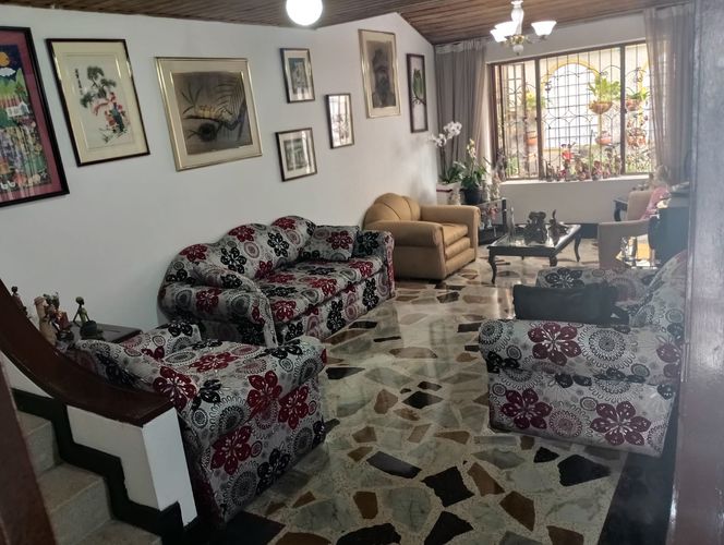 Casa de 4 alcobas en venta en Cooperativa De Sub-Oficiales, Bogotá, 144 m² · foto 7 de 14