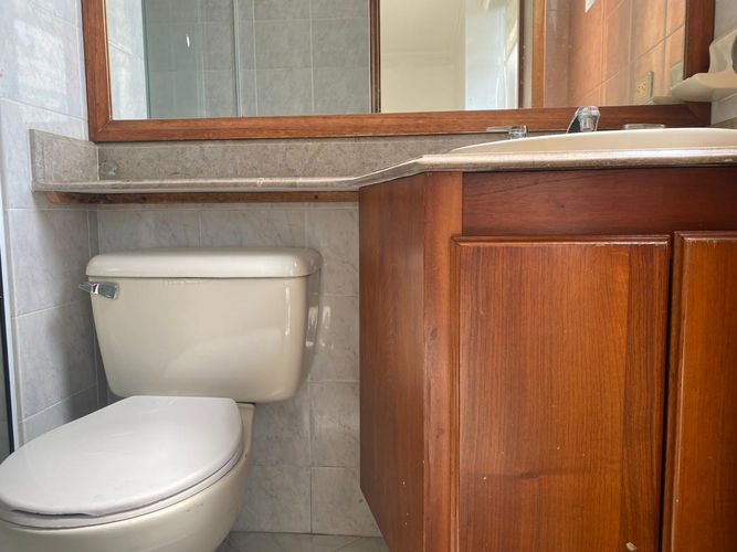 Apartamento de 3 alcobas en arriendo en El Poblado, Medellín, 158 m² · foto 14 de 18