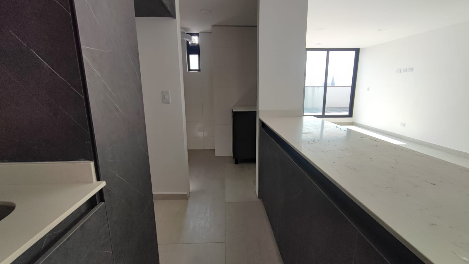 Apartamento en venta en Chipre, Manizales · foto 6 de 24