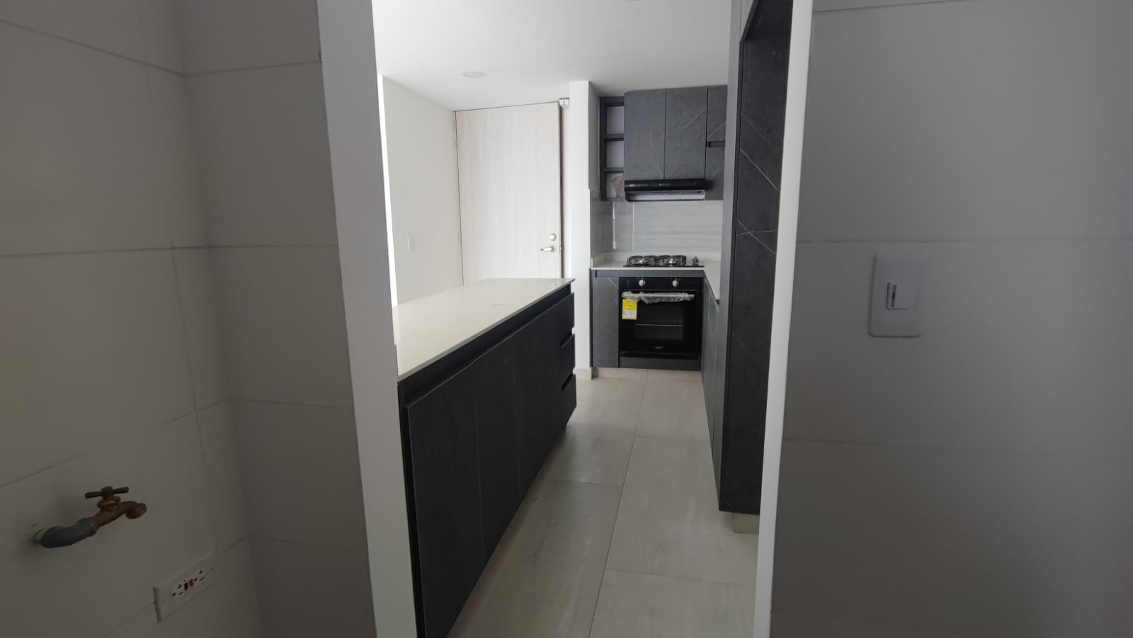 Apartamento en venta en Chipre, Manizales · foto 7 de 24