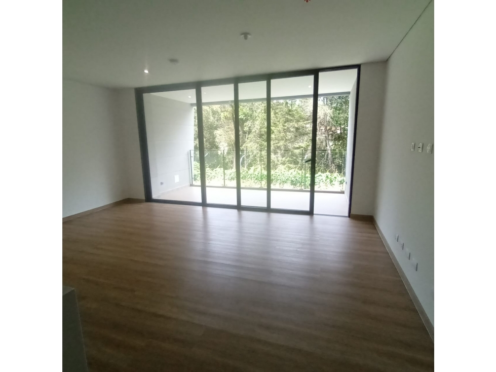 2BR Apartment in Yarumal (70 m²) - 3