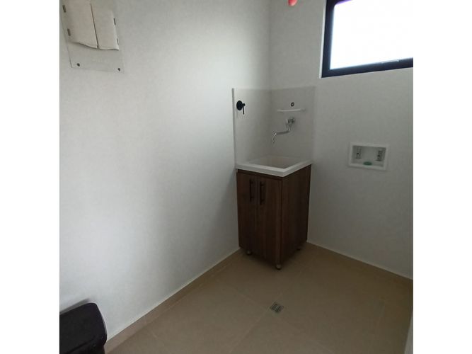 Apartamento en arriendo en El Porvenir, Rionegro, 77 m² · foto 4 de 14