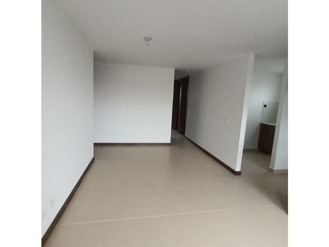 Apartamento en arriendo en El Porvenir, Rionegro, 77 m² · foto 9 de 14