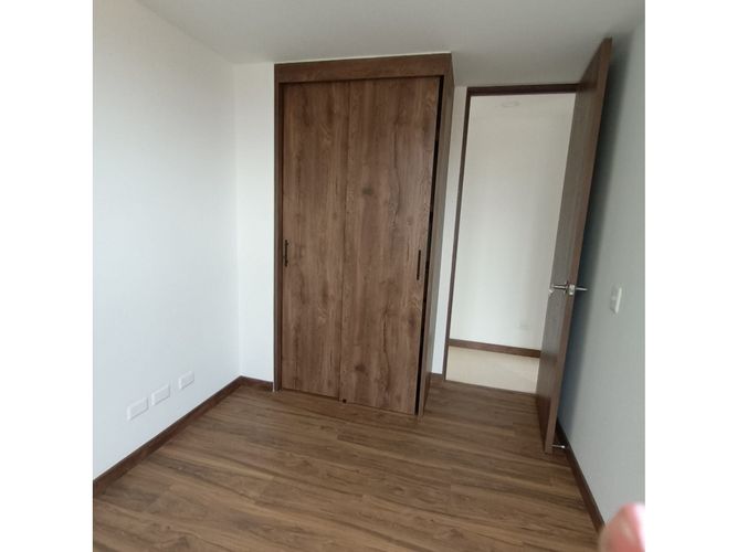 Apartamento en arriendo en El Porvenir, Rionegro, 77 m² · foto 13 de 14