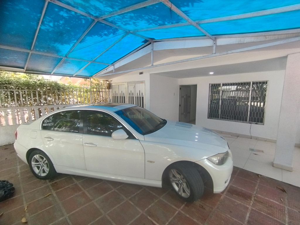 Casa en venta en Paraiso, Barranquilla · foto 2 de 12