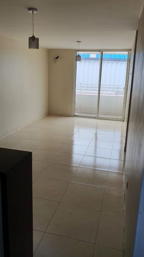 Apartamento de 3 alcobas en venta en Villa Estadio, Soledad, 57 m² · foto 2 de 12