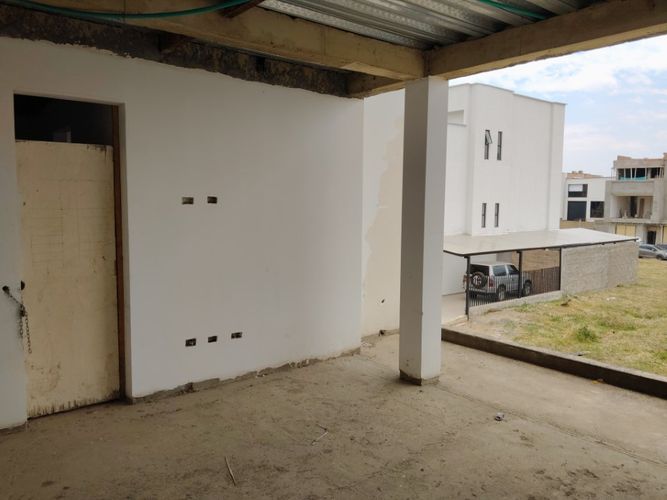Casa de 3 alcobas en venta en Las Mercedes, Jamundí, 213 m² · foto 8 de 24