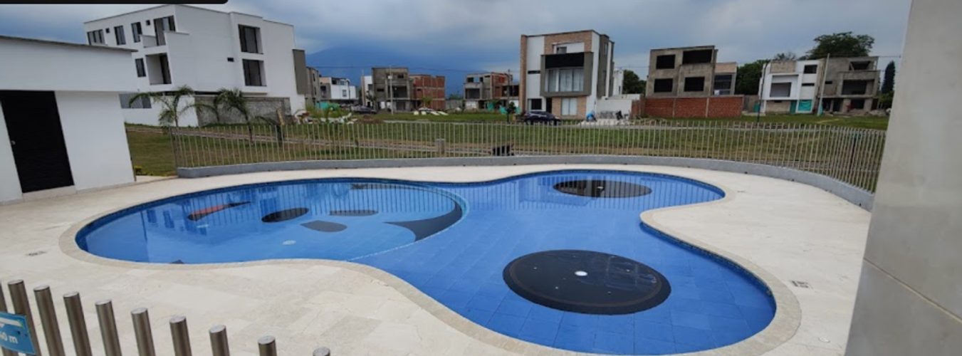Casa de 3 alcobas en venta en Las Mercedes, Jamundí, 213 m² · foto 15 de 24