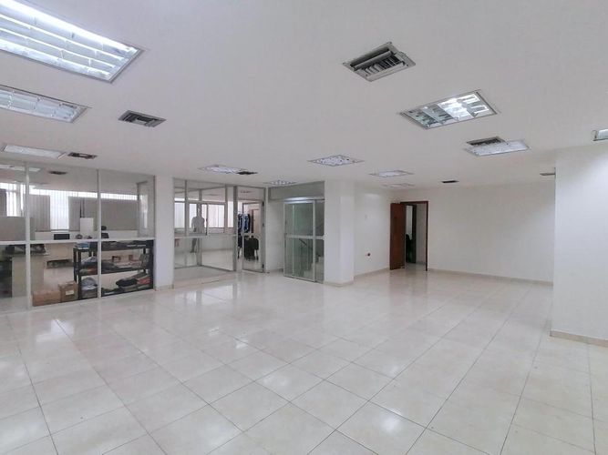 Edificio en venta en Abajo, Barranquilla, 668 m² · foto 6 de 21