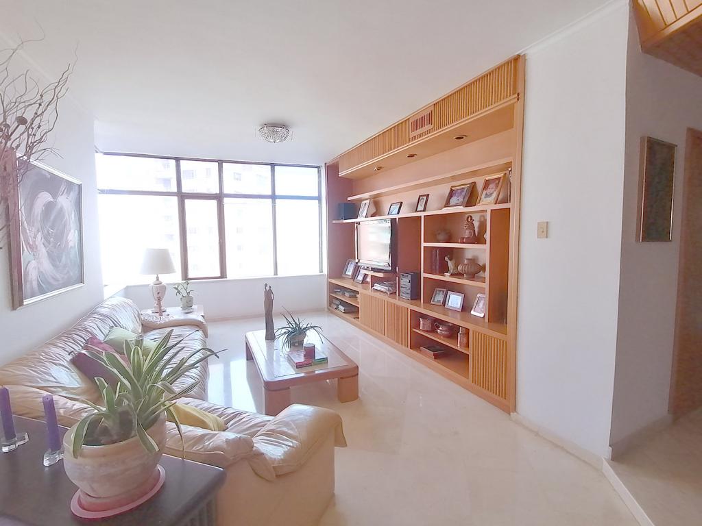 Apartamento en venta en Altos Del Prado, Barranquilla · foto 3 de 24