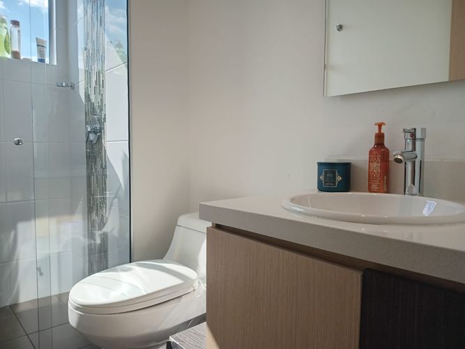 Apartamento de 3 alcobas en venta en El Poblado, Medellín, 113 m² · foto 19 de 20
