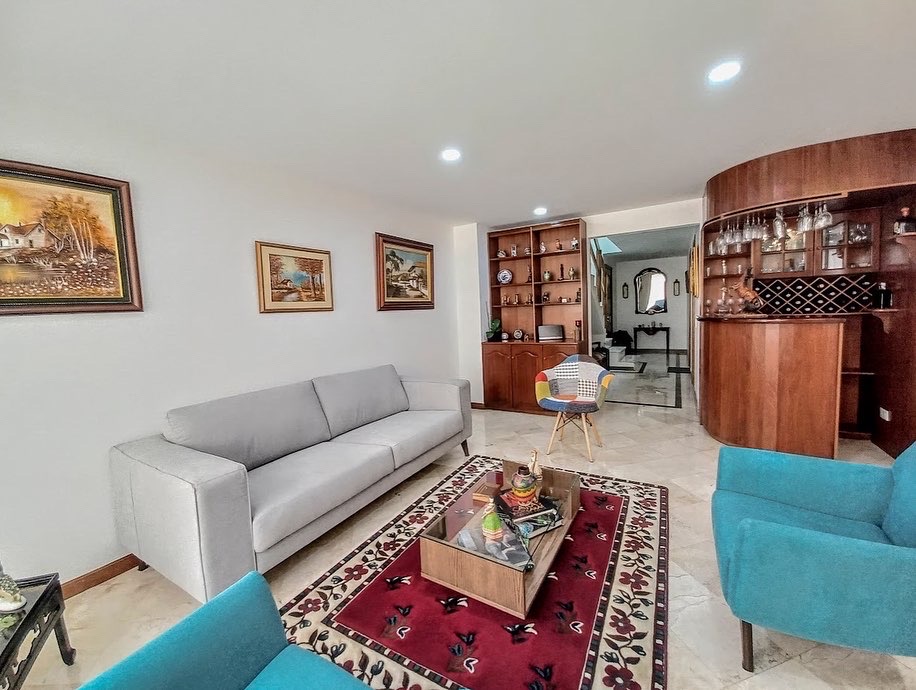 Apartamento en venta en Chicó Navarra, Bogotá · foto 2 de 19