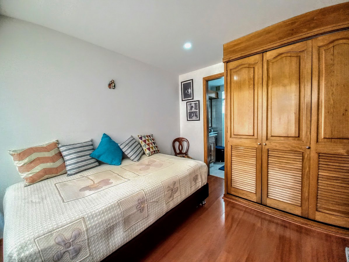 Apartamento en venta en Chicó Navarra, Bogotá · foto 17 de 19