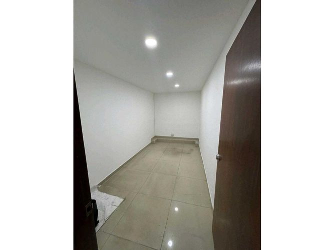 Bodega en arriendo en Centro, La Estrella, 700 m² · foto 8 de 14