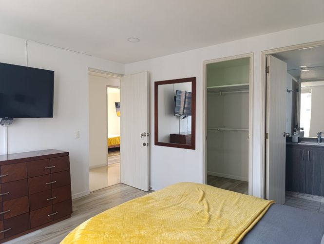 Apartamento de 3 alcobas en arriendo en El Poblado, Medellín, 130 m² · foto 12 de 19