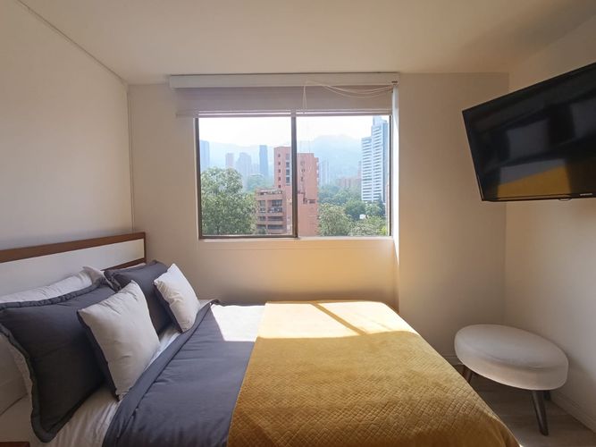 Apartamento de 3 alcobas en arriendo en El Poblado, Medellín, 130 m² · foto 14 de 19