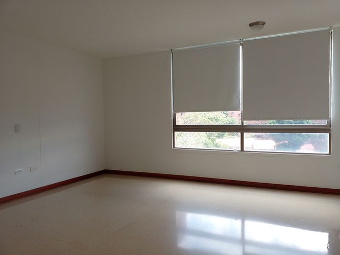 Apartamento de 3 alcobas en arriendo en El Poblado, Medellín, 168 m² · foto 16 de 20