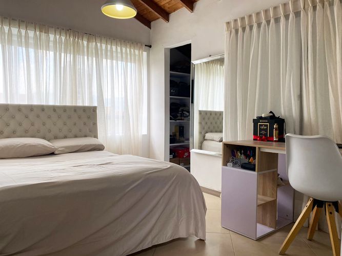 Apartamento de 5 alcobas en venta en El Poblado, Medellín, 150 m² · foto 16 de 18