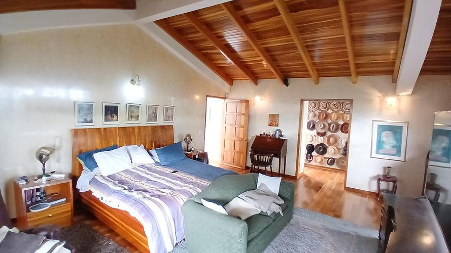 Casa de 5 alcobas en venta en Torca, Bogotá, 1300 m² · foto 11 de 24