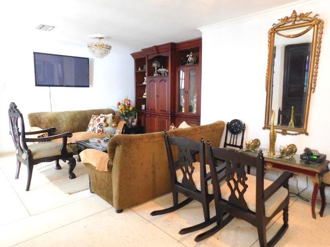Casa de 4 alcobas en venta en Villa Santos, Barranquilla, 478 m² · foto 8 de 24