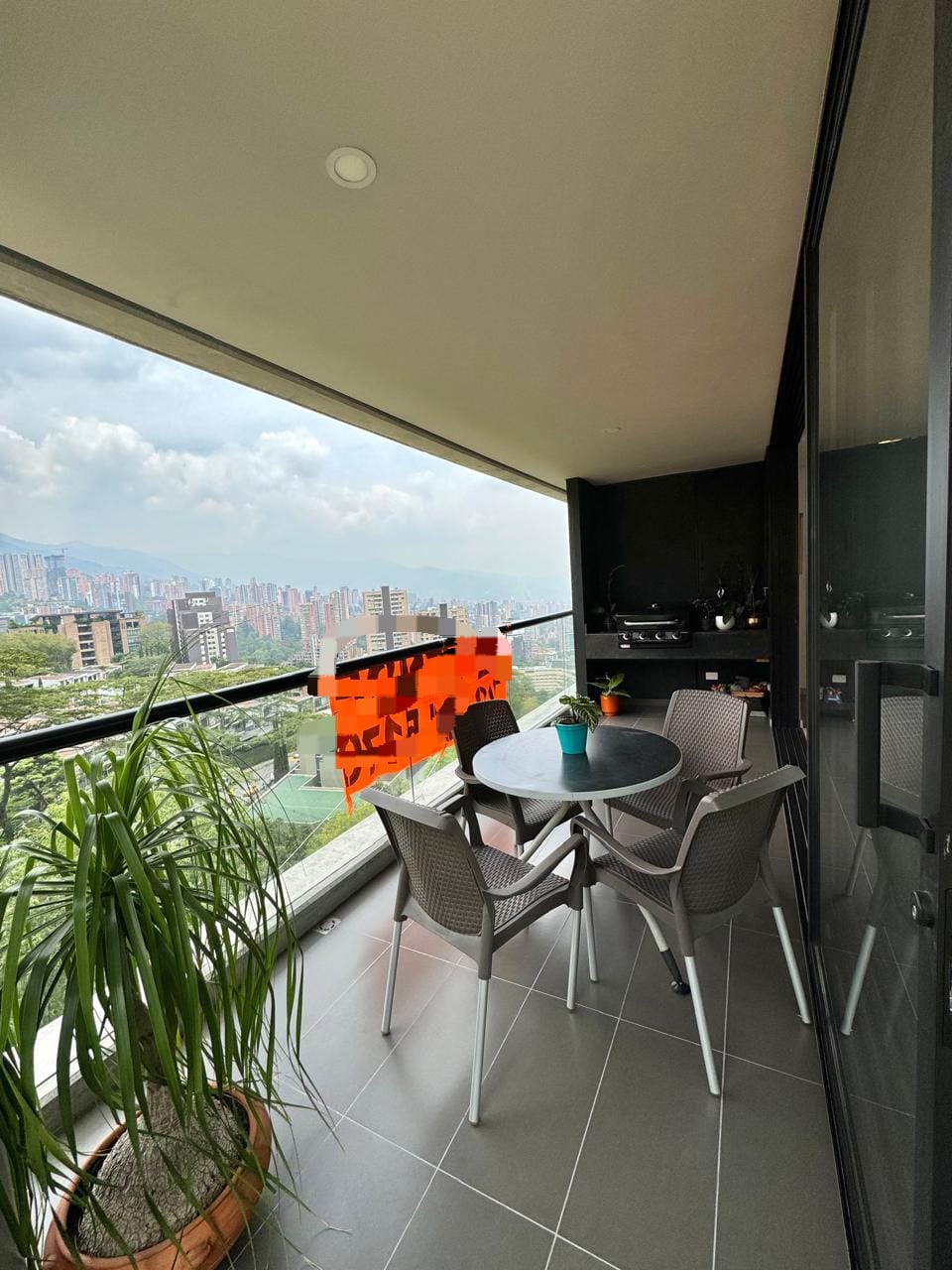 Apartamento en venta en Altos del poblado, Medellín 5