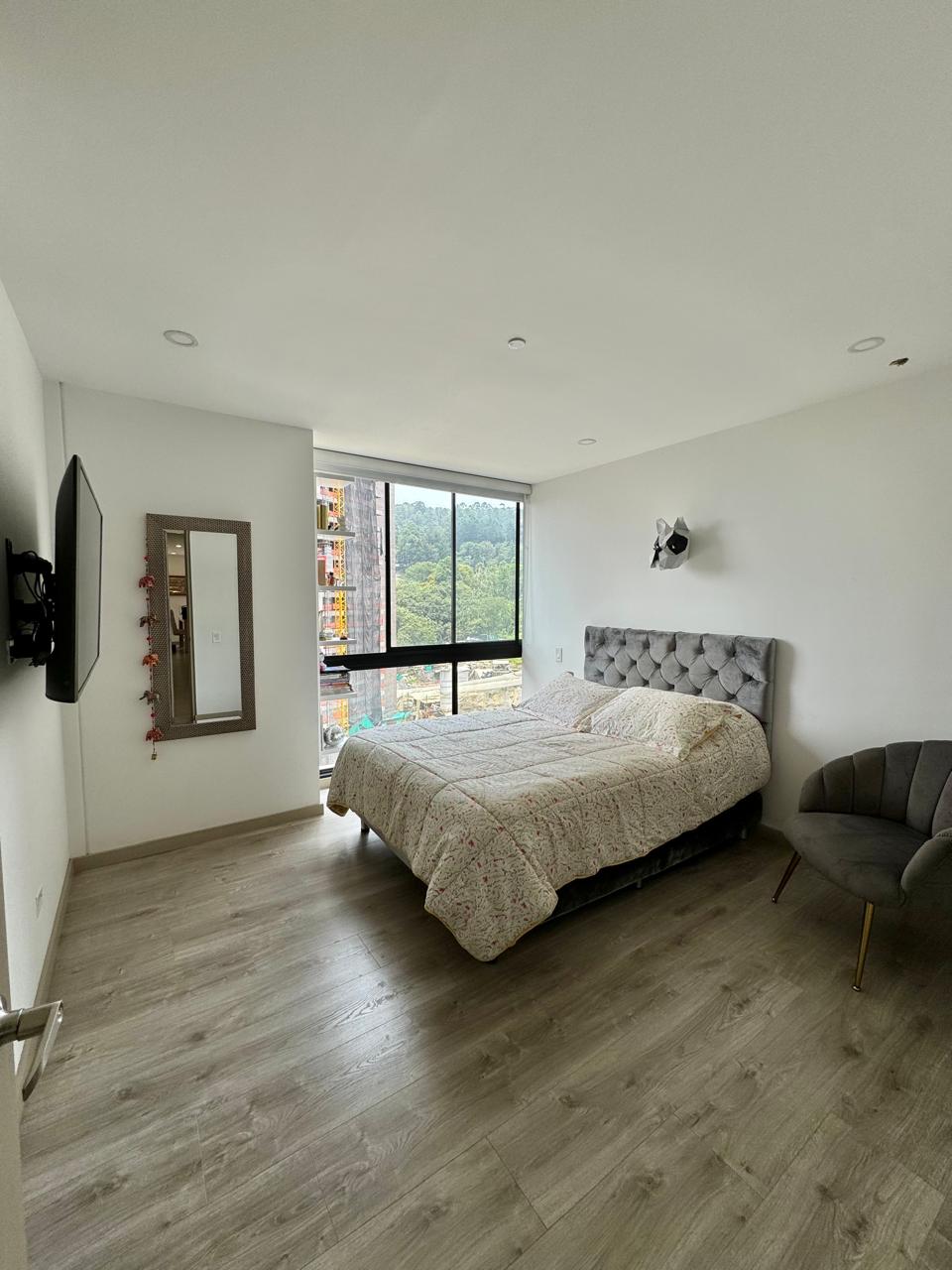 Apartamento en venta en Altos Del Poblado, Medellín · foto 14 de 24