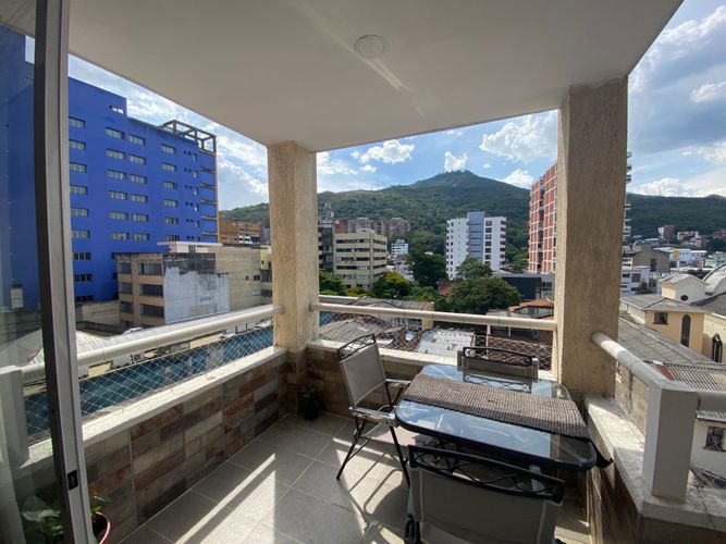 Apartamento de 3 alcobas en venta en Granada, Cali, 220 m² · foto 4 de 20