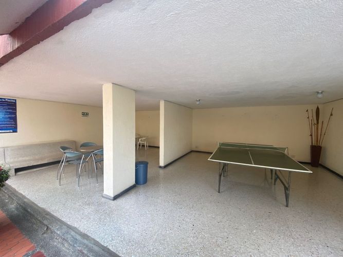 Apartamento de 3 alcobas en venta en Granada, Cali, 220 m² · foto 18 de 20