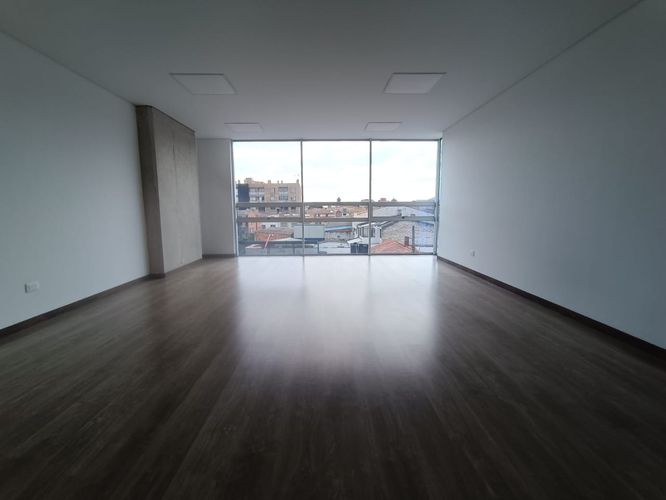 Oficina en venta en Santa Lucia, Chía, 49 m² · foto 3 de 11