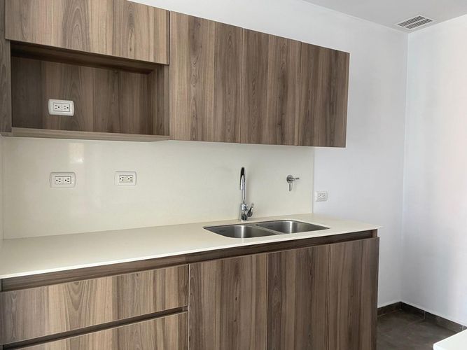 Apartamento de 3 alcobas en arriendo en Loma Del Esmeraldal, Envigado, 90 m² · foto 5 de 18