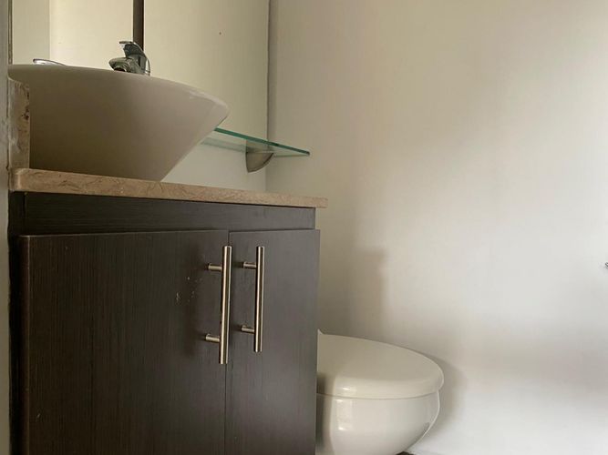 Apartamento de 3 alcobas en arriendo en Loma Del Esmeraldal, Envigado, 90 m² · foto 17 de 18