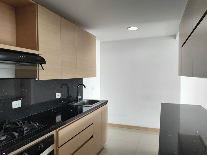 Apartamento de 4 alcobas en venta en Otraparte, Envigado, 113 m² · foto 5 de 17