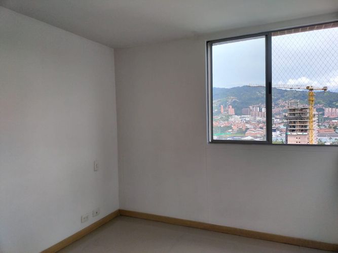 Apartamento de 4 alcobas en venta en Otraparte, Envigado, 113 m² · foto 11 de 17