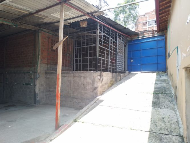 Bodega en arriendo en La Corrala, La Estrella, 250 m² · foto 18 de 19