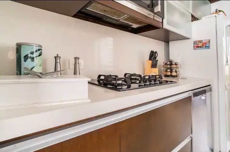Apartamento de 1 alcoba en arriendo en El Tesoro, Medellín, 127 m² · foto 11 de 23