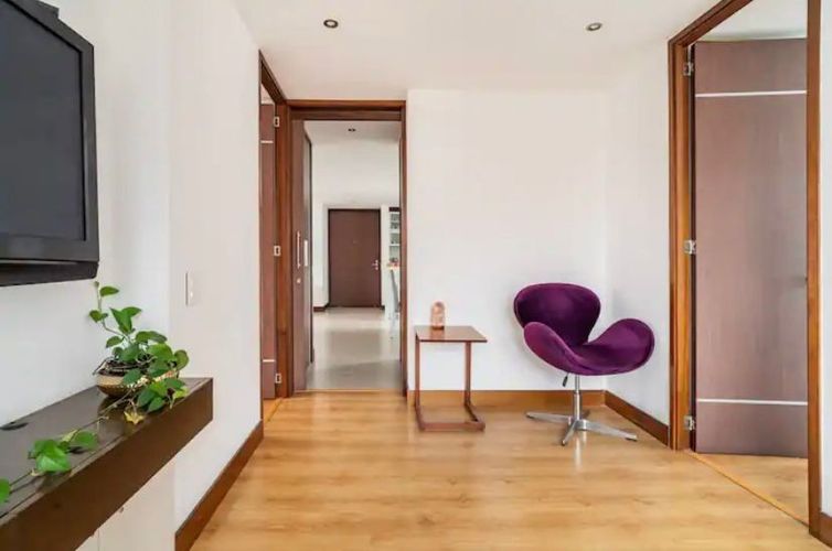 Apartamento de 1 alcoba en arriendo en El Tesoro, Medellín, 127 m² · foto 14 de 23