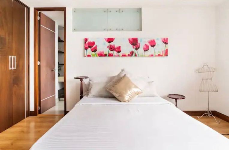 Apartamento de 1 alcoba en arriendo en El Tesoro, Medellín, 127 m² · foto 17 de 23