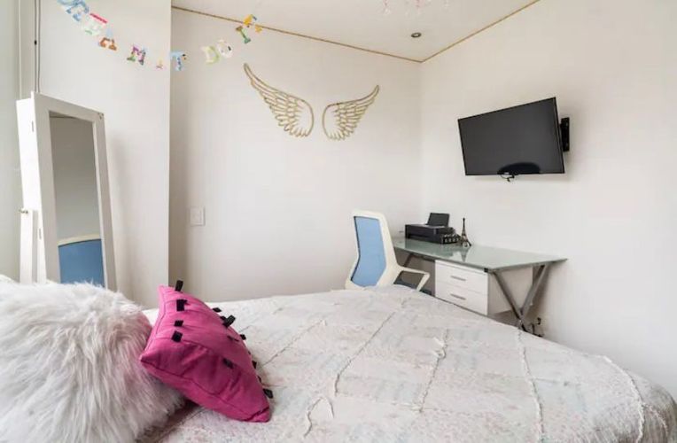 Apartamento de 1 alcoba en arriendo en El Tesoro, Medellín, 127 m² · foto 21 de 23