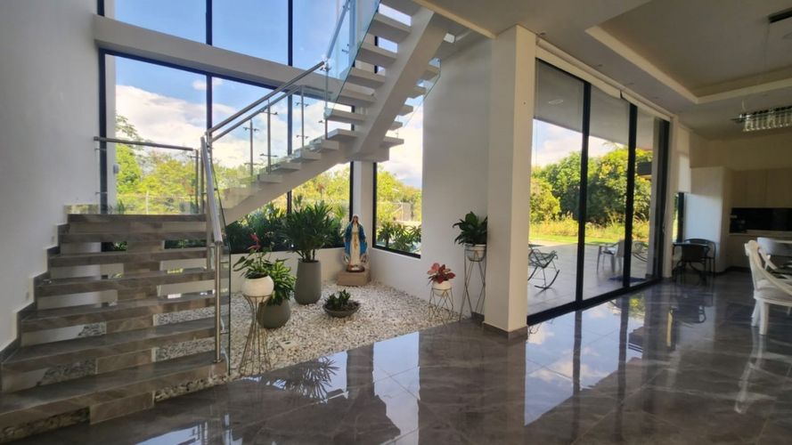 Casa de 4 alcobas en venta en El Centro Sur, Neiva, 450 m² · foto 7 de 13