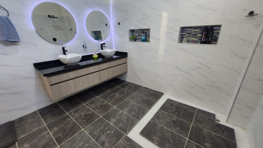 Casa de 4 alcobas en venta en El Centro Sur, Neiva, 450 m² · foto 12 de 13