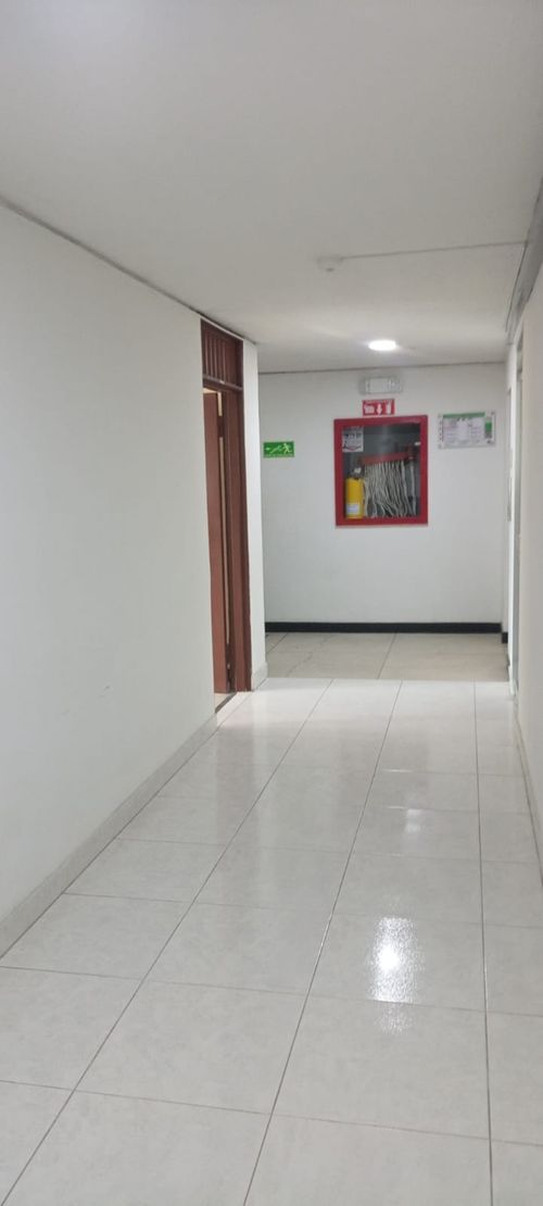 Oficina en arriendo en Centro, Neiva, 37 m² · foto 6 de 14