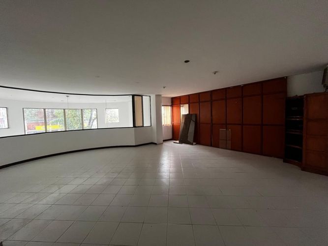 Local en venta en Neiva, 233 m² · foto 7 de 7