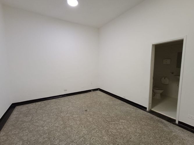 Oficina en arriendo en Centro, Neiva, 10 m² · foto 13 de 19
