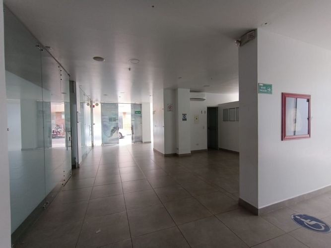 Edificio en arriendo en Centro, Neiva, 200 m² · foto 4 de 21