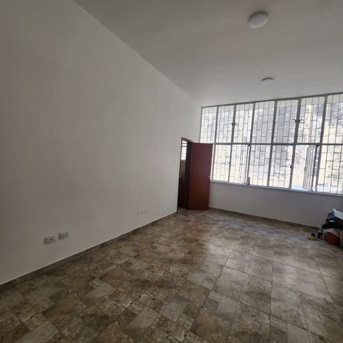 Oficina en venta en Centro, Neiva, 28 m² · foto 2 de 4