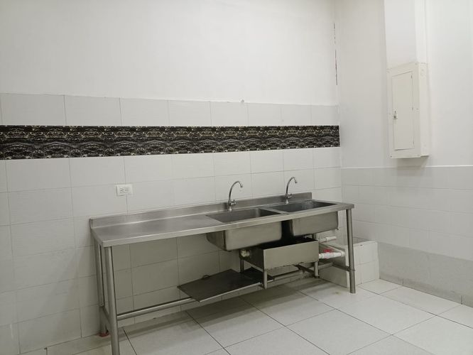 Local en venta en Co. Cm. Real I, Neiva, 26 m² · foto 4 de 5