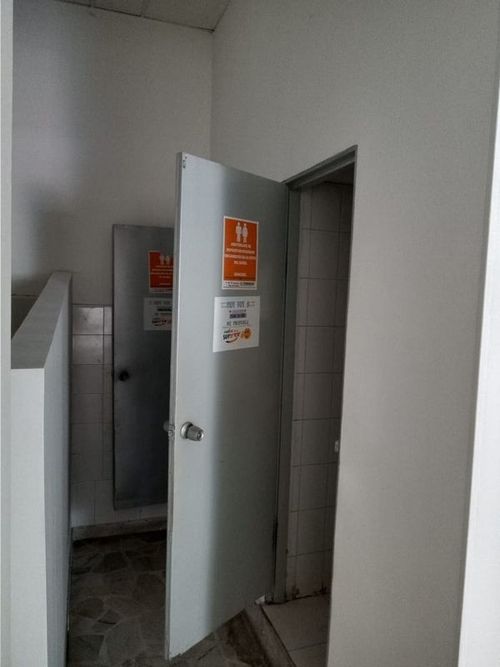 Local en arriendo en Centro, Neiva, 240 m² · foto 9 de 10