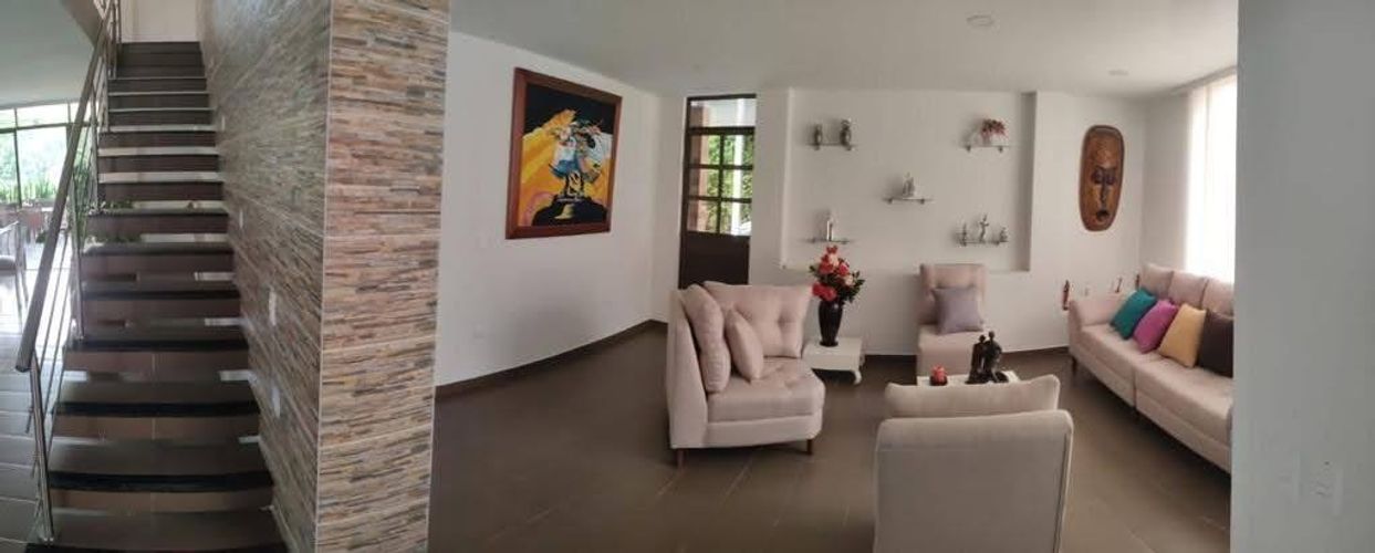 Casa de 4 alcobas en venta en Belen, Ibagué, 450 m² · foto 10 de 21