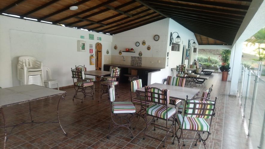 Casa de 4 alcobas en venta en Belen, Ibagué, 450 m² · foto 16 de 21